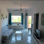 Calarossa Sardinia Nyaraló *
