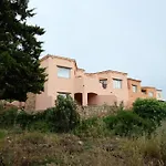 Calarossa Sardinia Nyaraló *