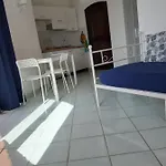 Calarossa Sardinia 度假居 *
