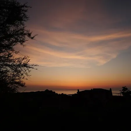 Hébergement de vacances Calarossa Sardinia Isola Rossa (Sassari)