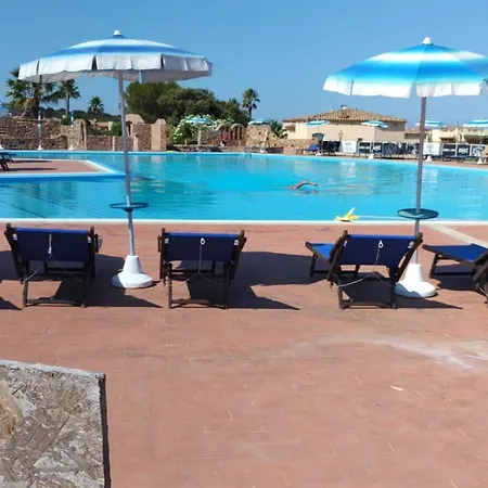 Vakantiehuis Calarossa Sardinia Isola Rossa (Sassari)