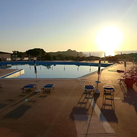 Calarossa Sardinia Hébergement de vacances *